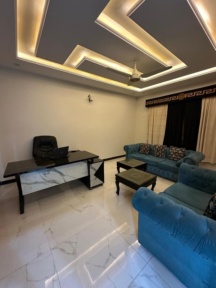 Pyramid International Guest House - Image 9